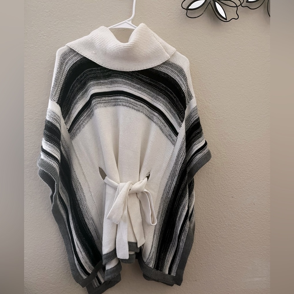 White and black sweater coat